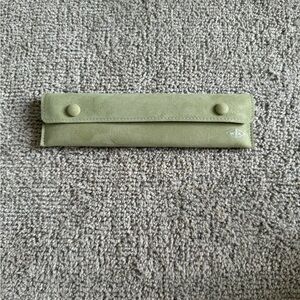 Van Cleef & Arpels Travel Pouch